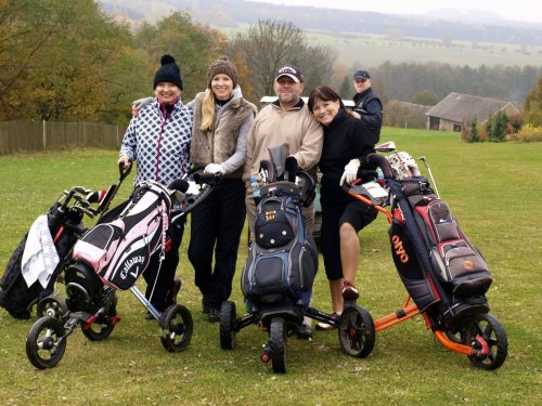 Rodina na golfu pro 4 osoby